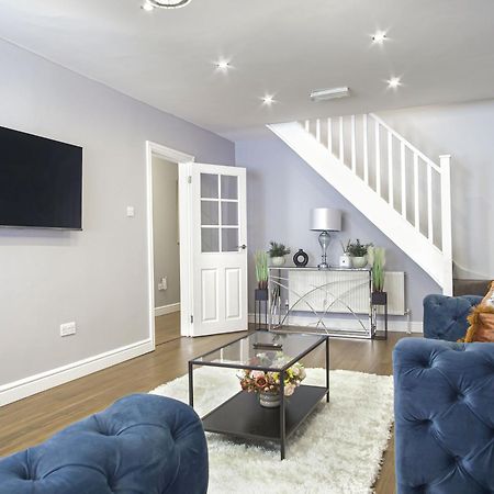 Luxe 5 Bed Bungalow In Snodland, Medway, Kent Ngoại thất bức ảnh
