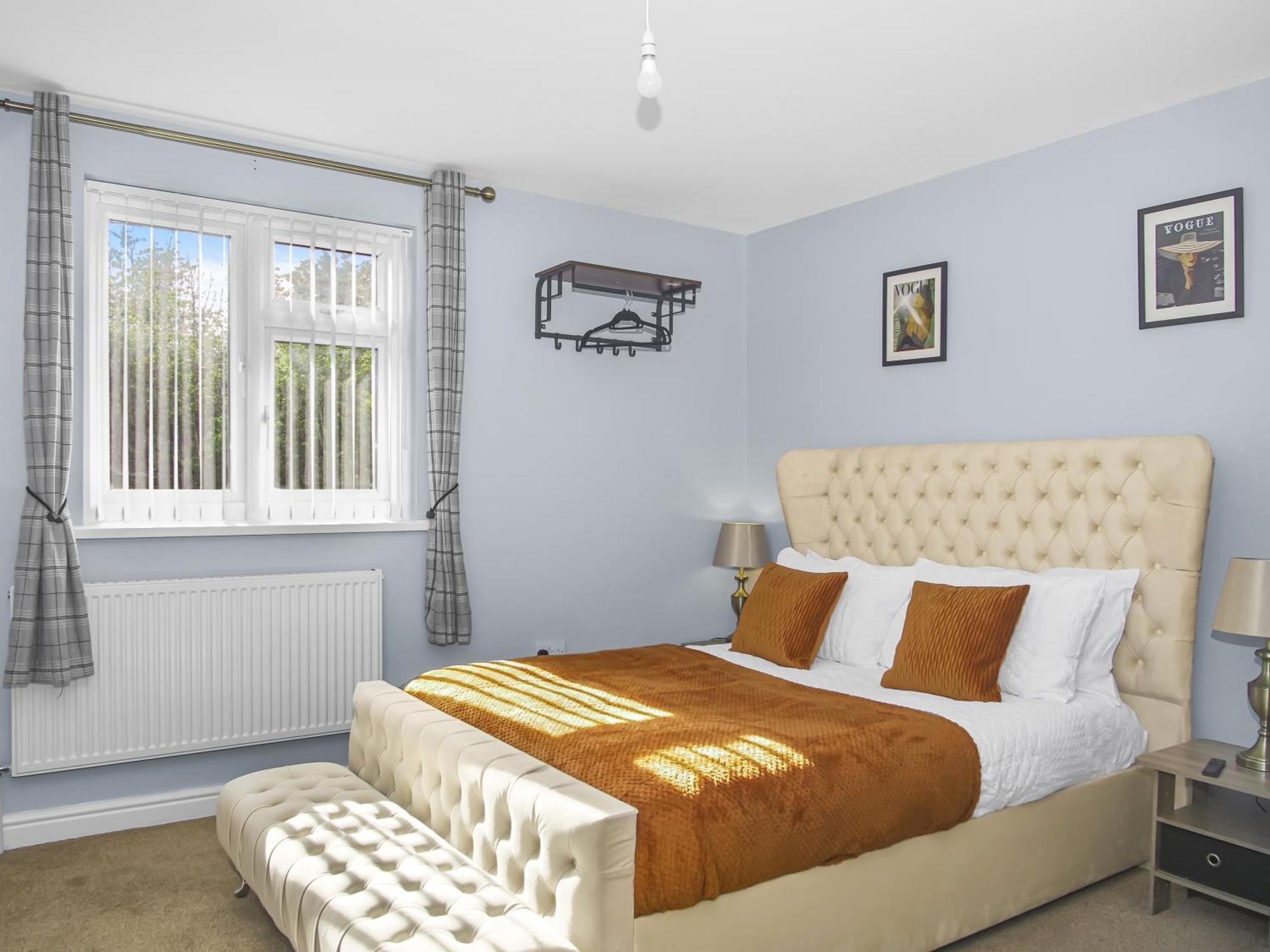 Luxe 5 Bed Bungalow In Snodland, Medway, Kent Ngoại thất bức ảnh